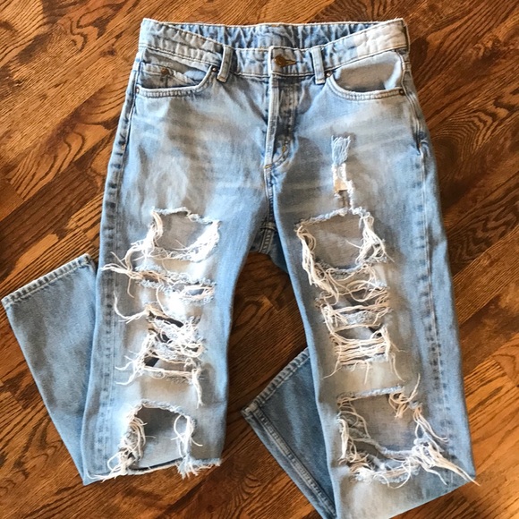 H&M &Denim Boyfriend Low Waist Destroyed Jeans - Picture 1 of 11